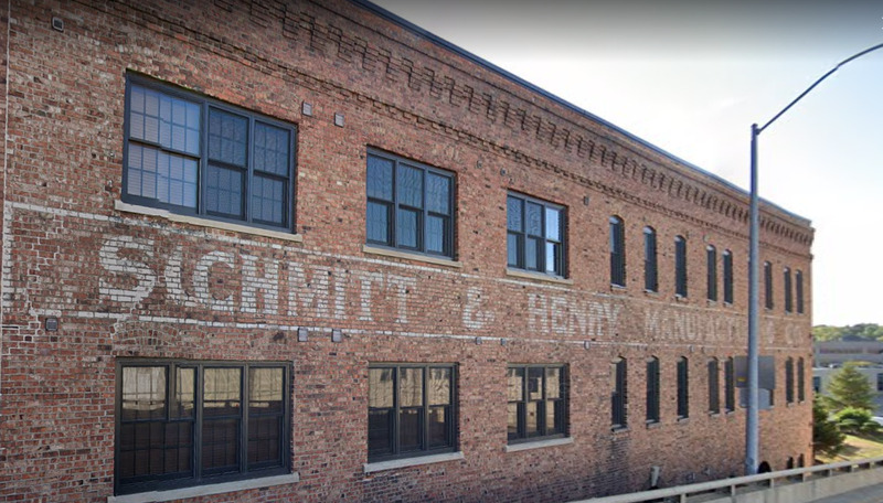 Schmitt & Henry Manufacturing Co. / Riverview Lofts